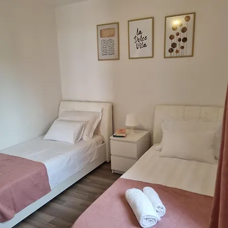 Vila Olea Kastel Novi